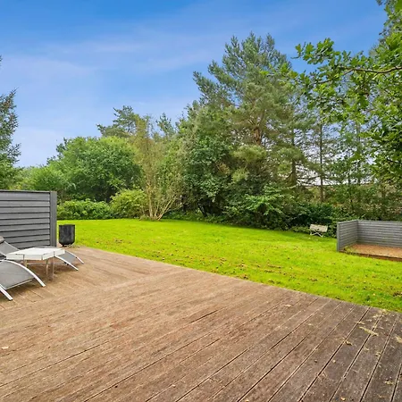 Holiday home Beautiful 8-person House With Bath In A Scenic Area Ebeltoft