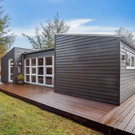 Family-Friendly 8-Person Holiday Home With Spa Surrounded By Nature Ebeltoft