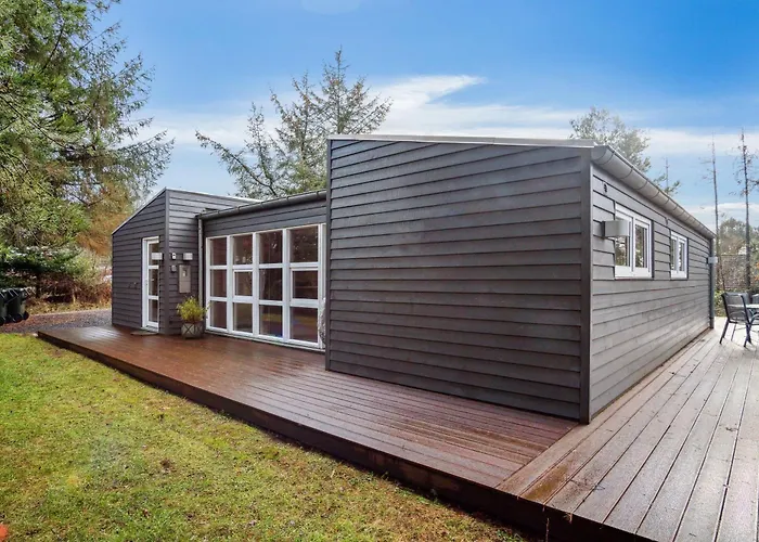 Family-Friendly 8-Person Holiday Home With Spa Surrounded By Nature Ebeltoft